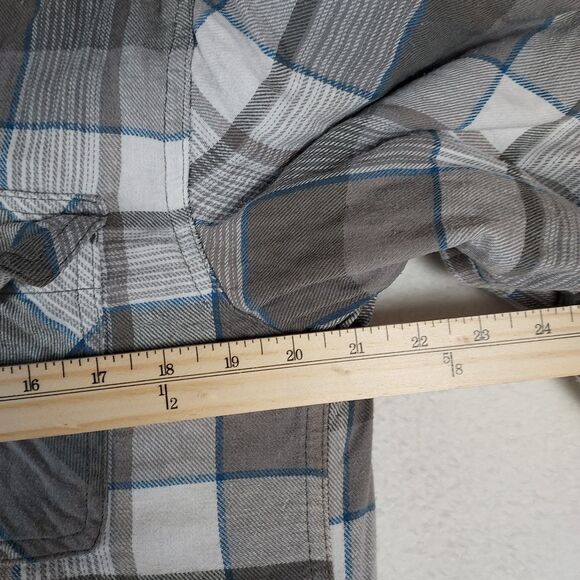 Wrangler Authentics Men’s Quilted Hooded Flannel Shirt Jacket Gray Plaid, Medium - Picture 10 of 14